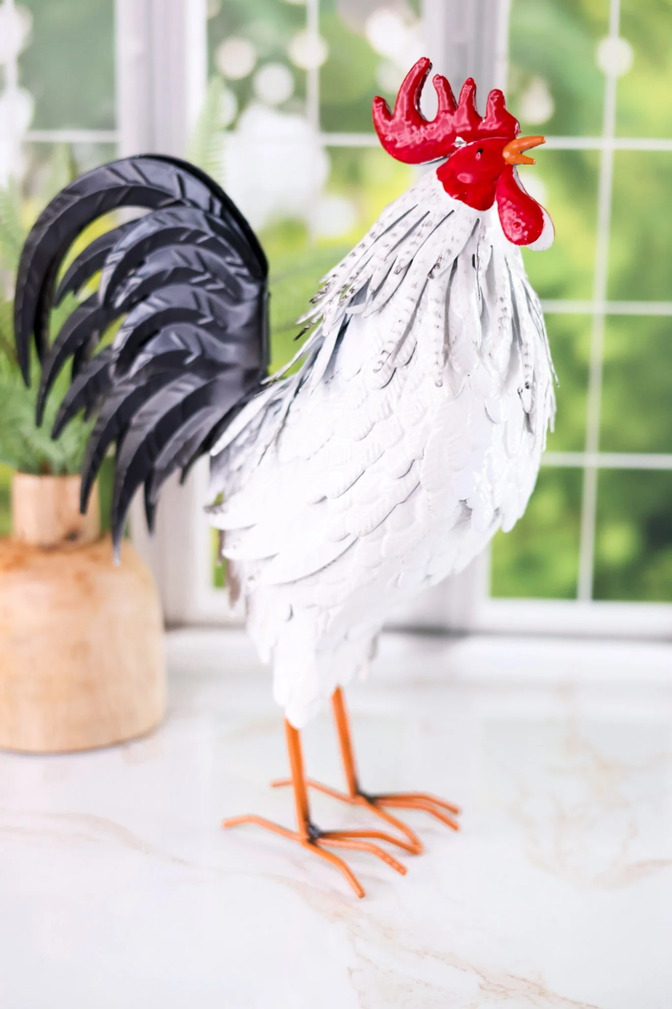 15.5" Metal Rooster Figurine - Image 4