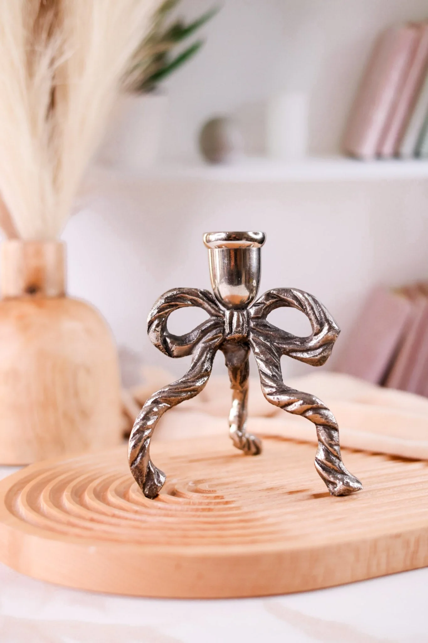 5.5" Metal Bow Taper Candle Holder