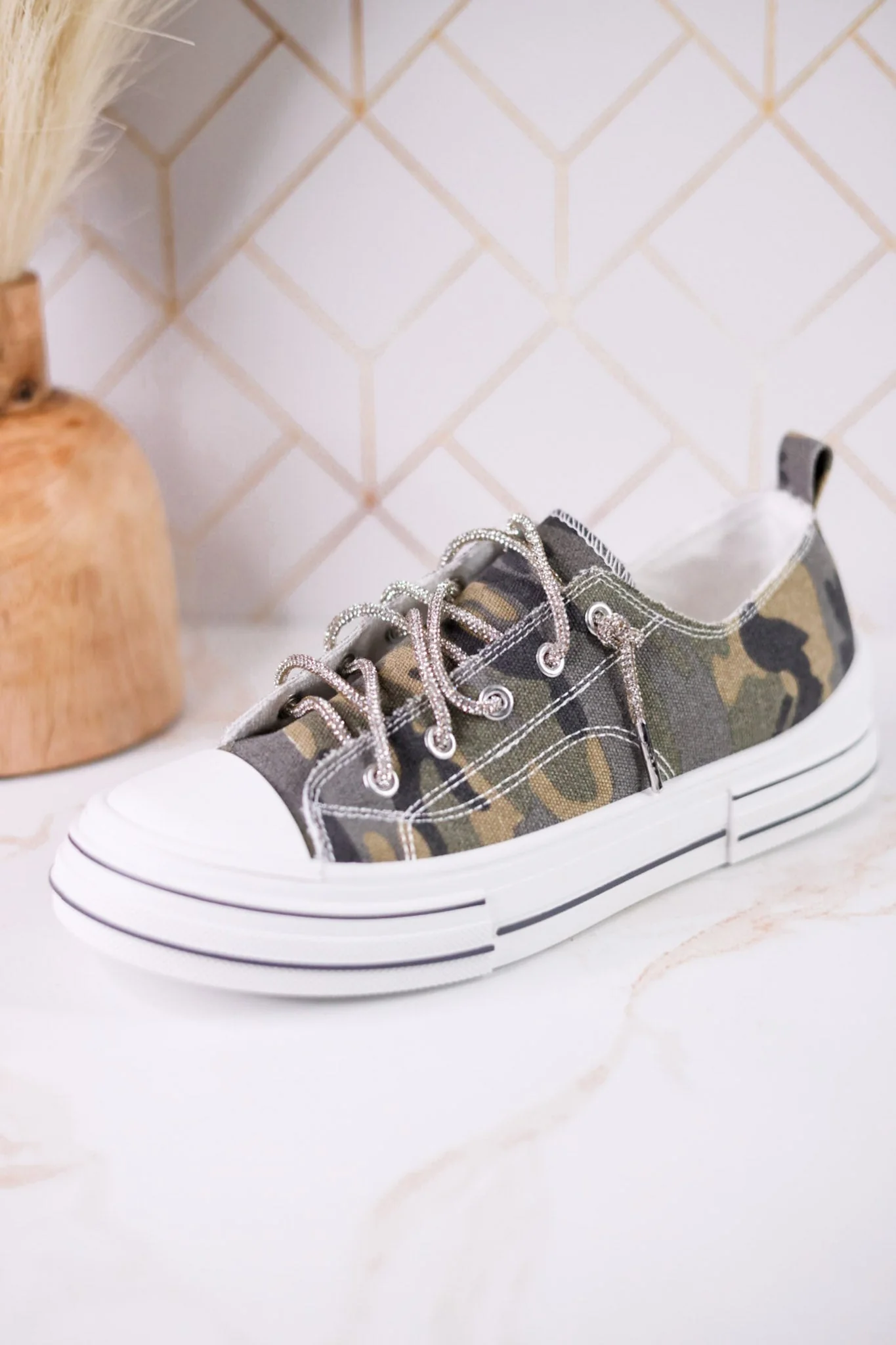 Aman Camouflage Print Sneakers With Rhinestone Laces - Image 8