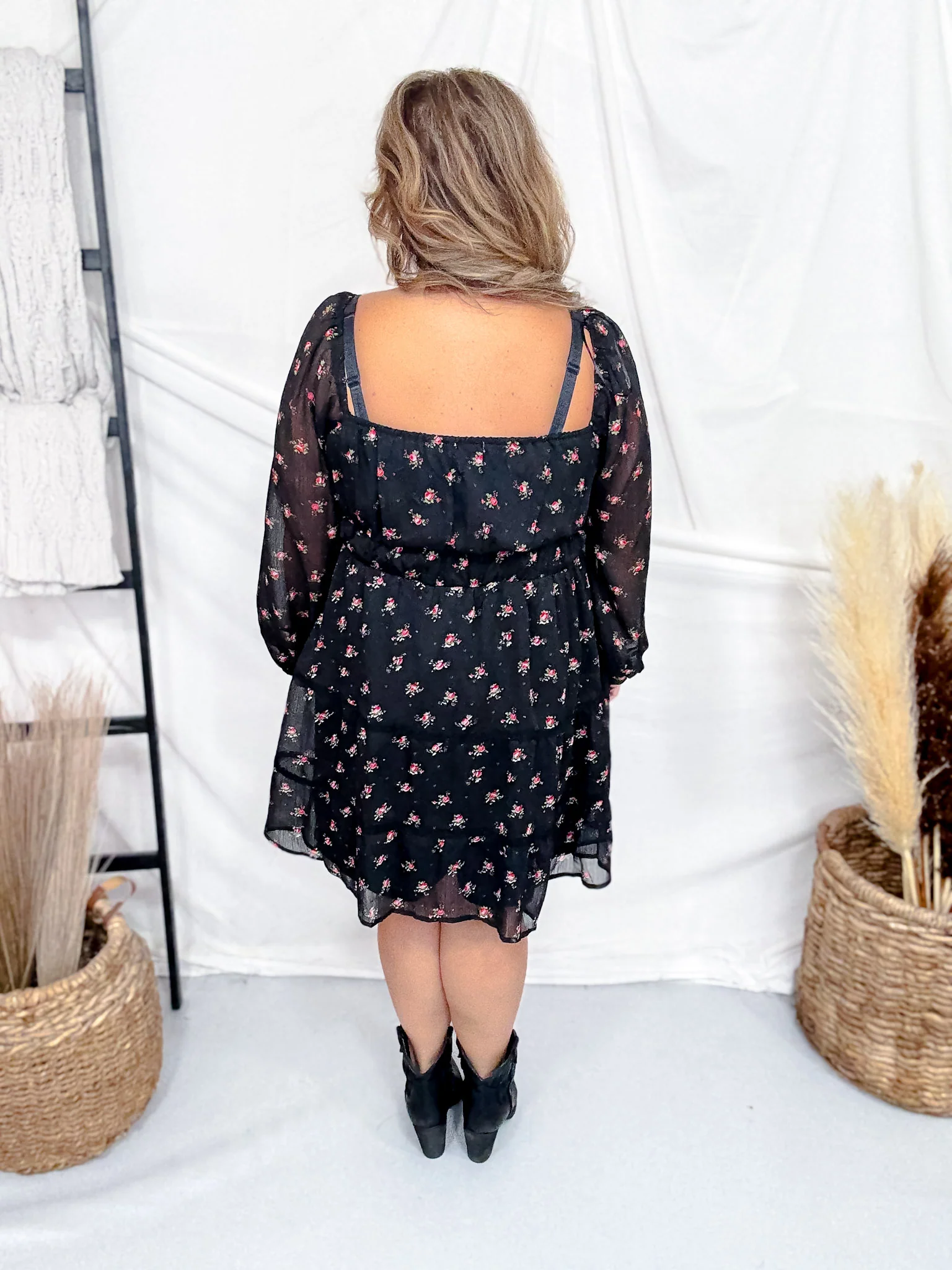 Black Floral Print Dress With Bubble Sleeves & Lace Piping - Image 8