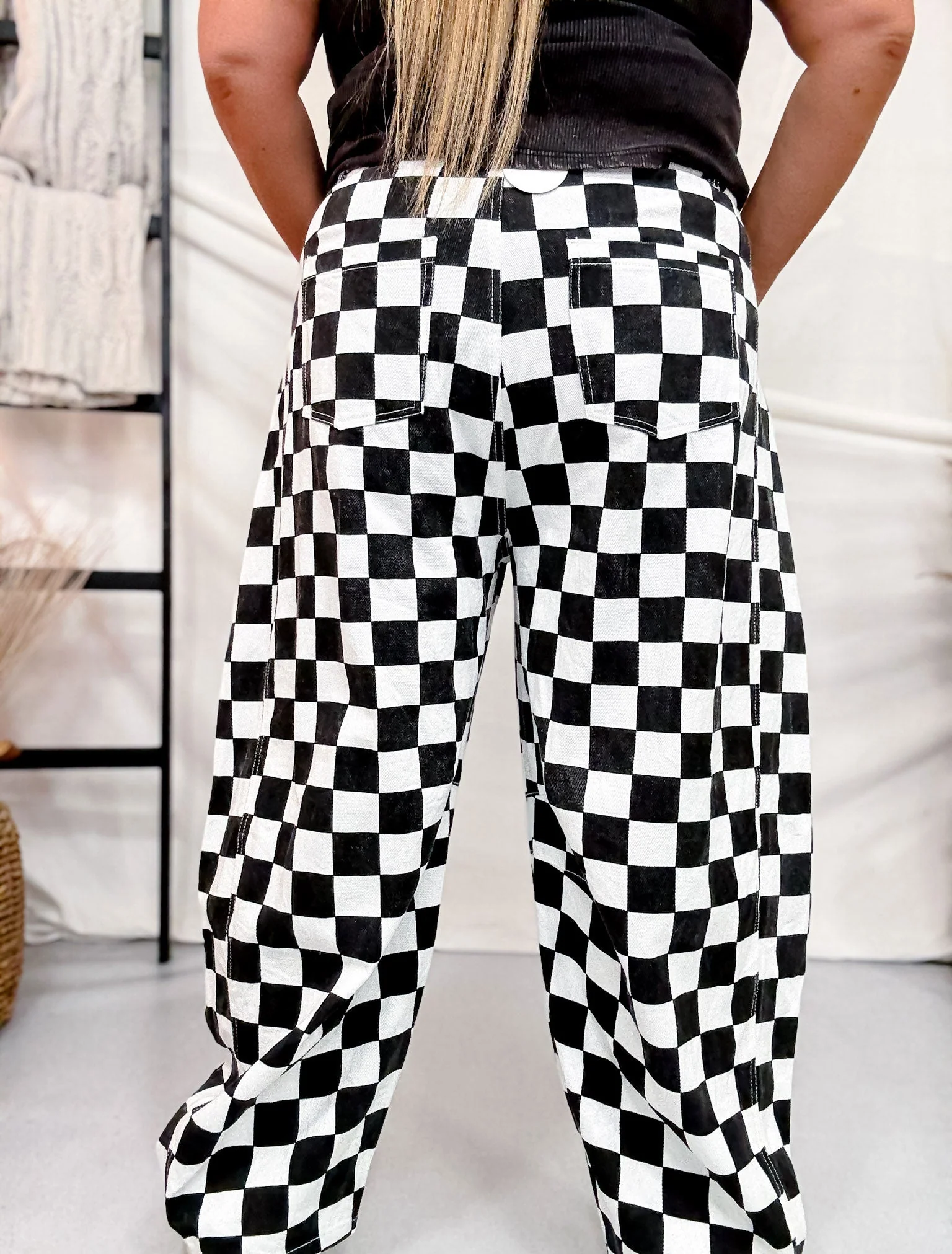 Black & White Checkered Barrel Leg Pants - Image 6