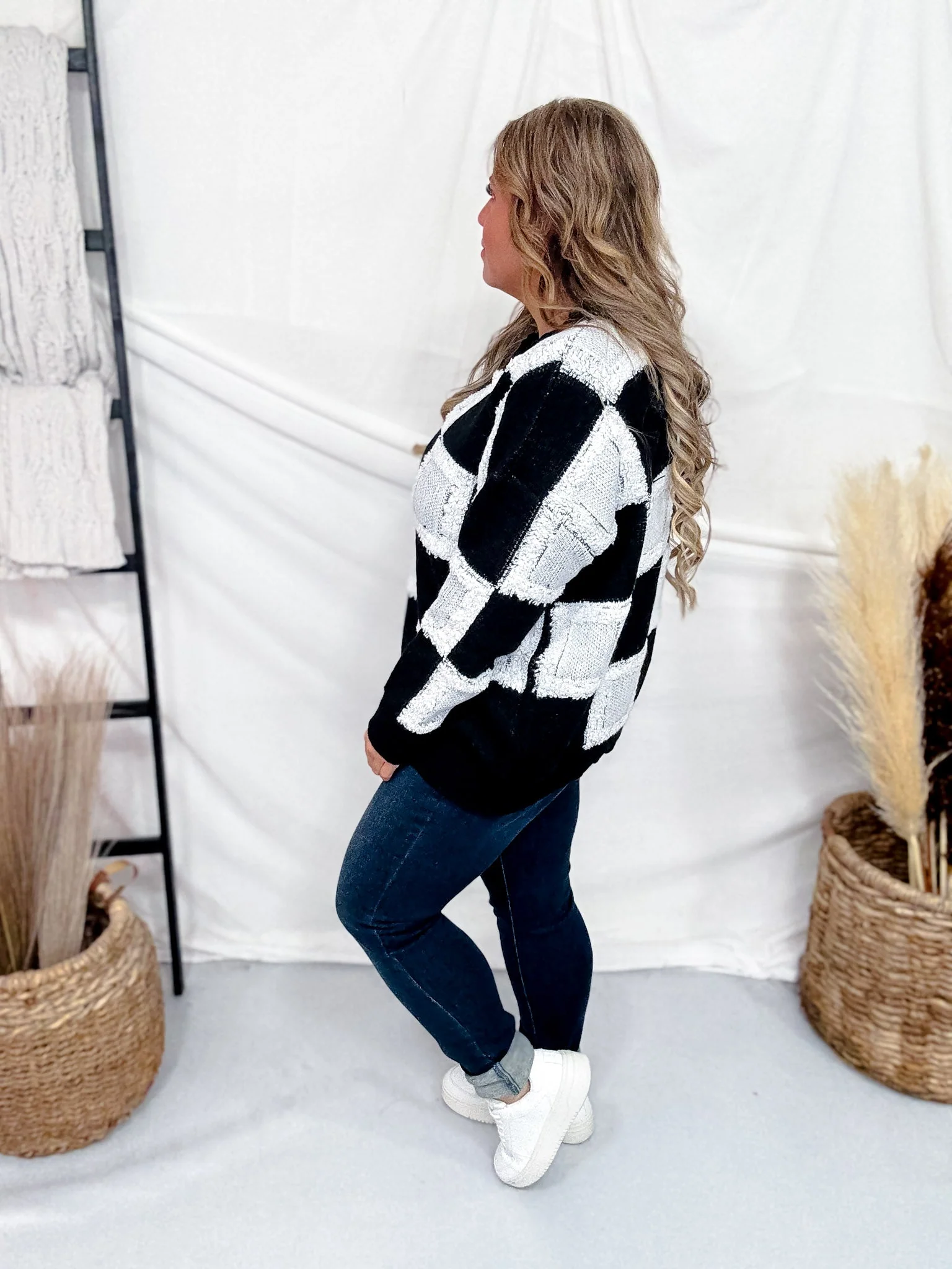 Black & White Checkered Pullover Sweater - Image 5