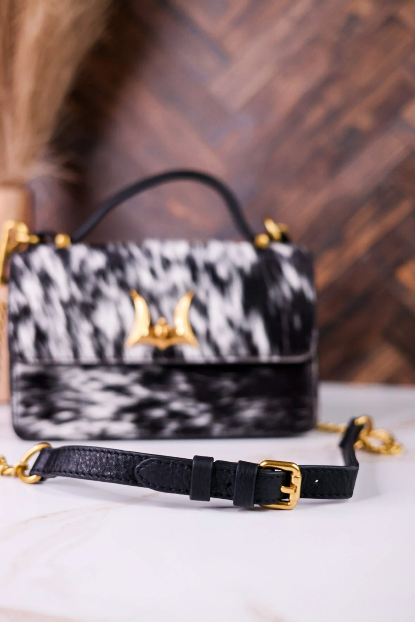 Black & White Cowhide Valencia Ostrich Bag W/ Leather Features - Image 4