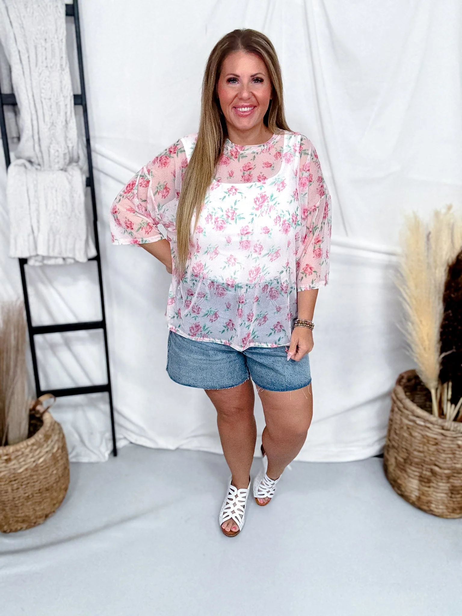 Blush Rose Print Short Sleeve Boxy Mesh Top - Image 2