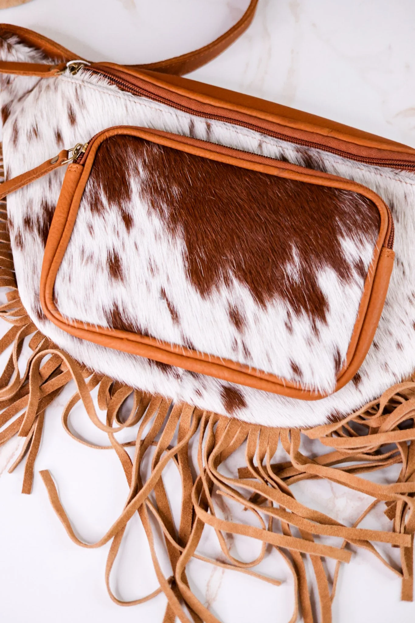 Brown & White Cowhide Sling Bag With Fringe - Image 4