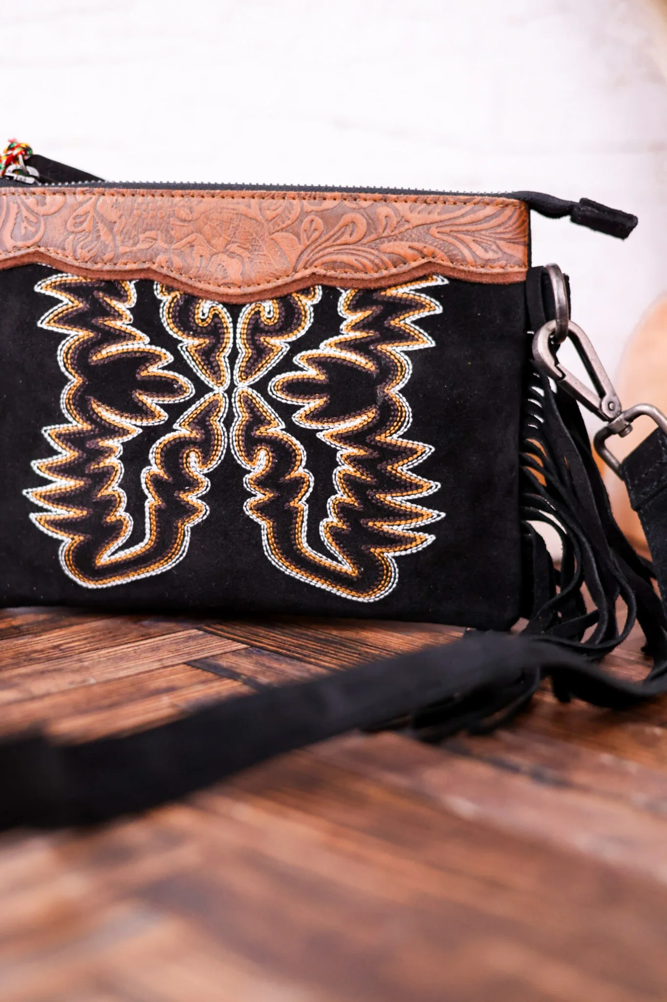 Desert Wing Black Crossbody Bag - Image 7