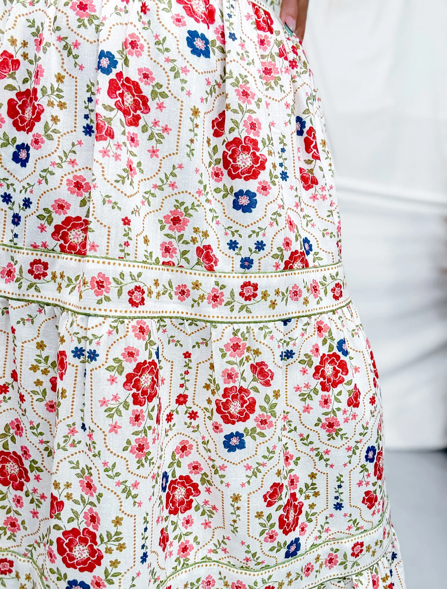 Floral Print Tiered Maxi Skirt With Elastic Waist FINAL SALE - Image 10