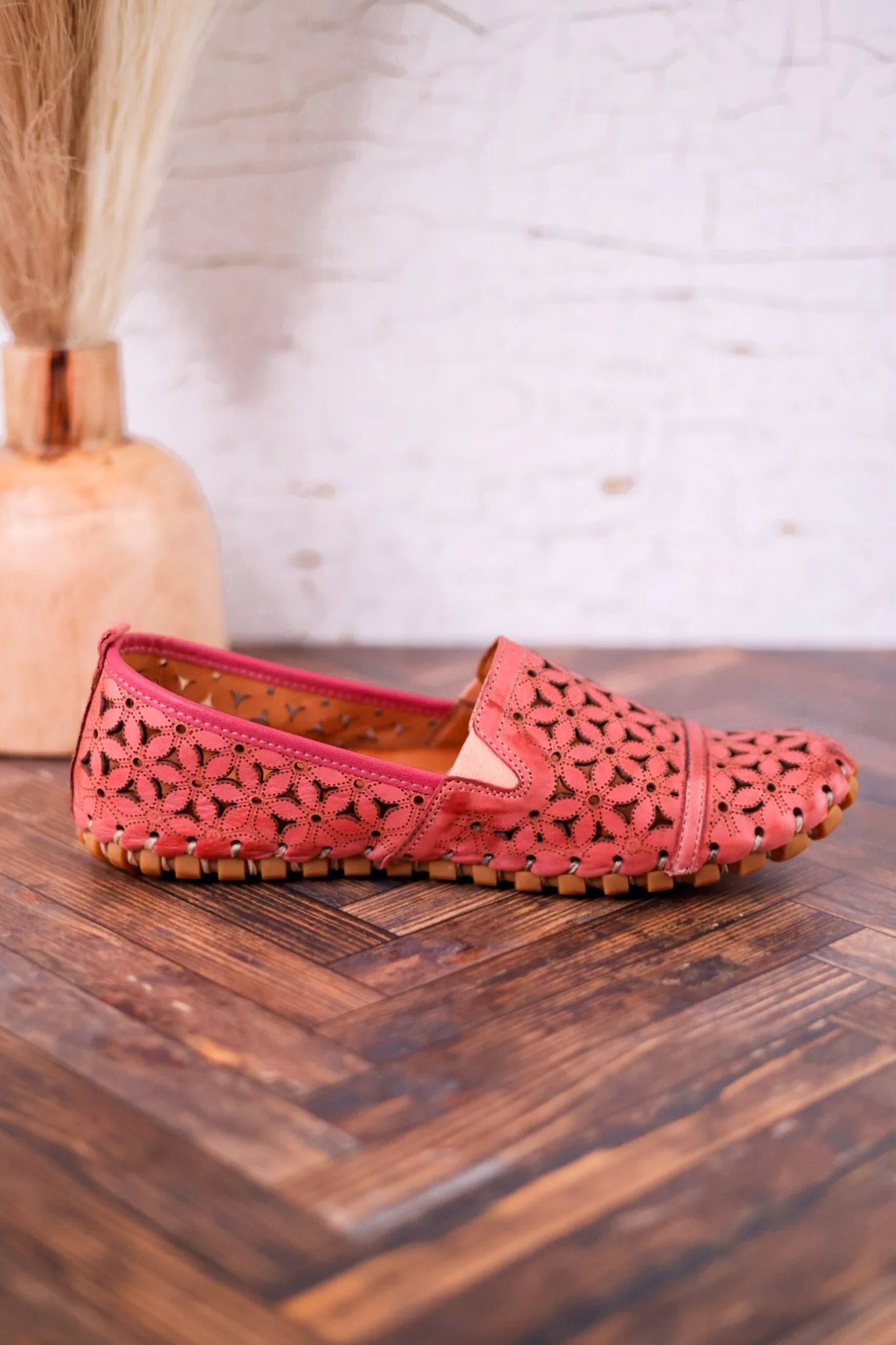 Flowerflow Classic Salmon Loafers - Image 6