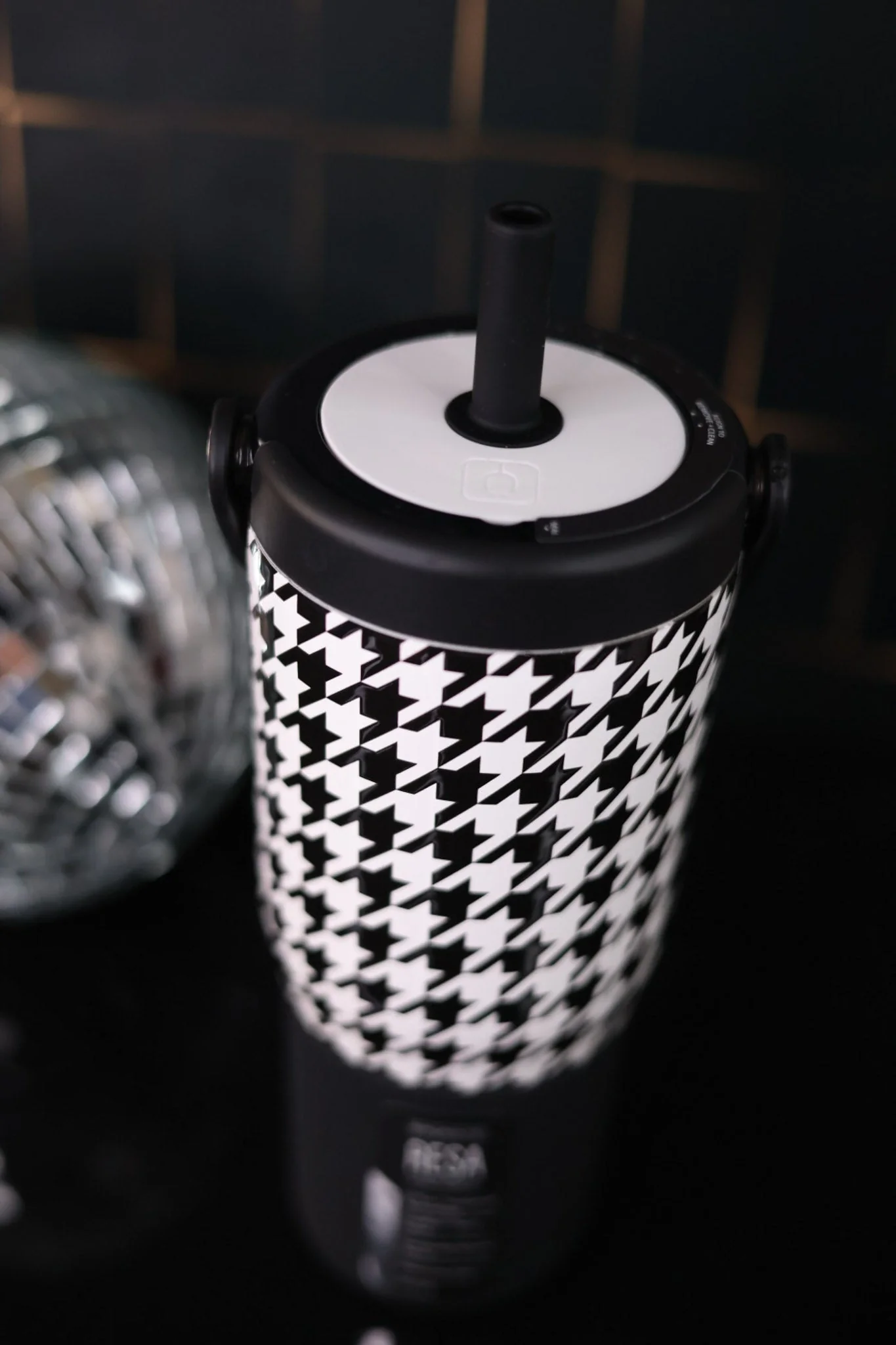 Houndstooth 25oz Resa Tumbler - Image 2