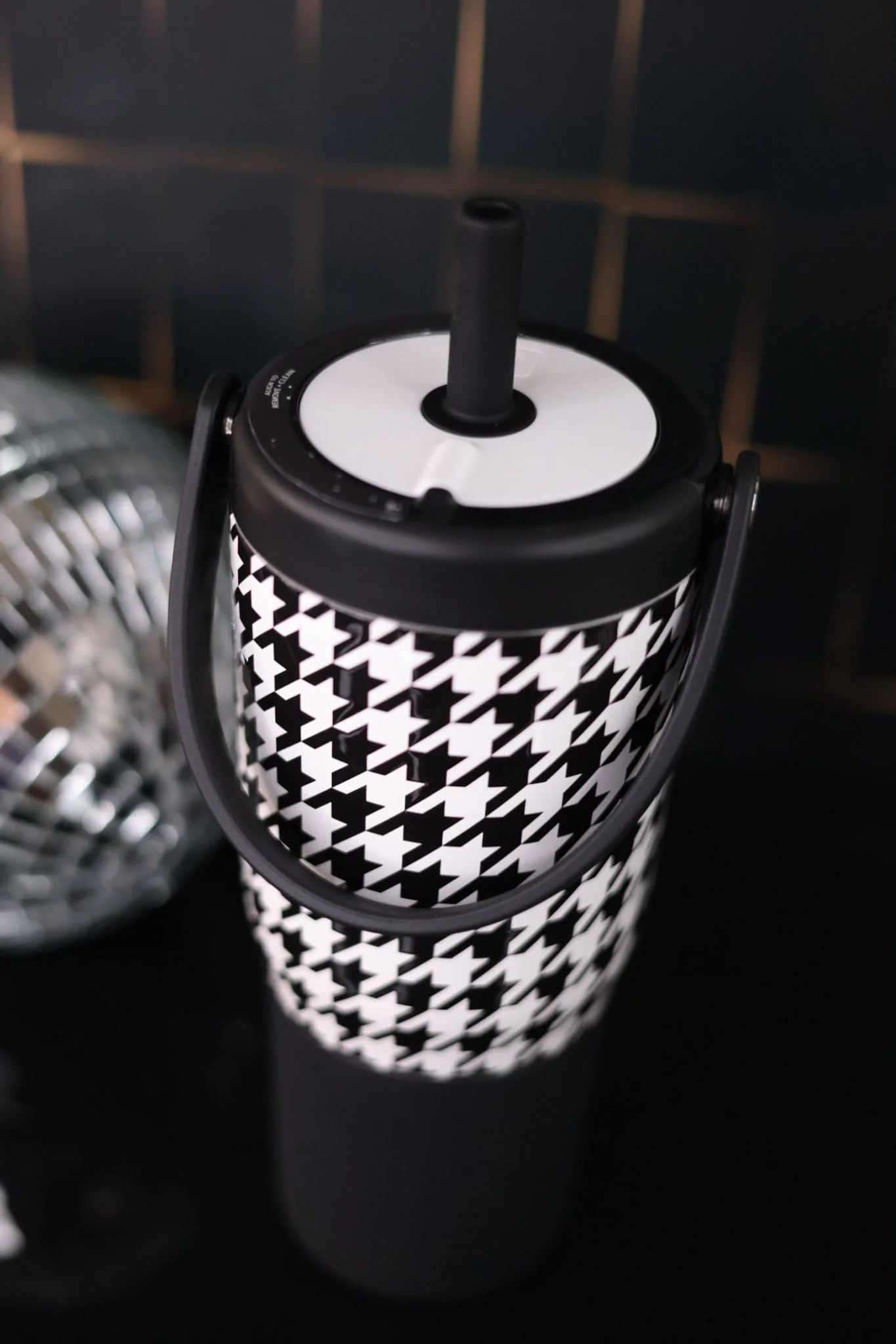 Houndstooth 25oz Resa Tumbler - Image 5