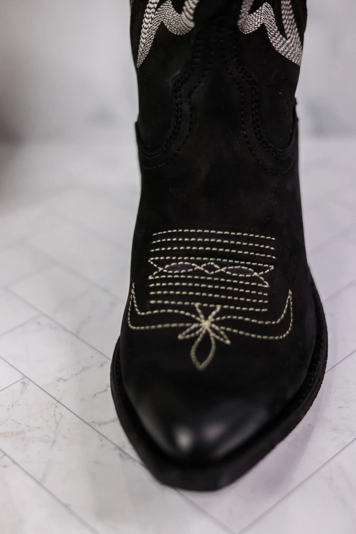 Indira Nobuck Grease Negro Over-Knee Boots - Image 7