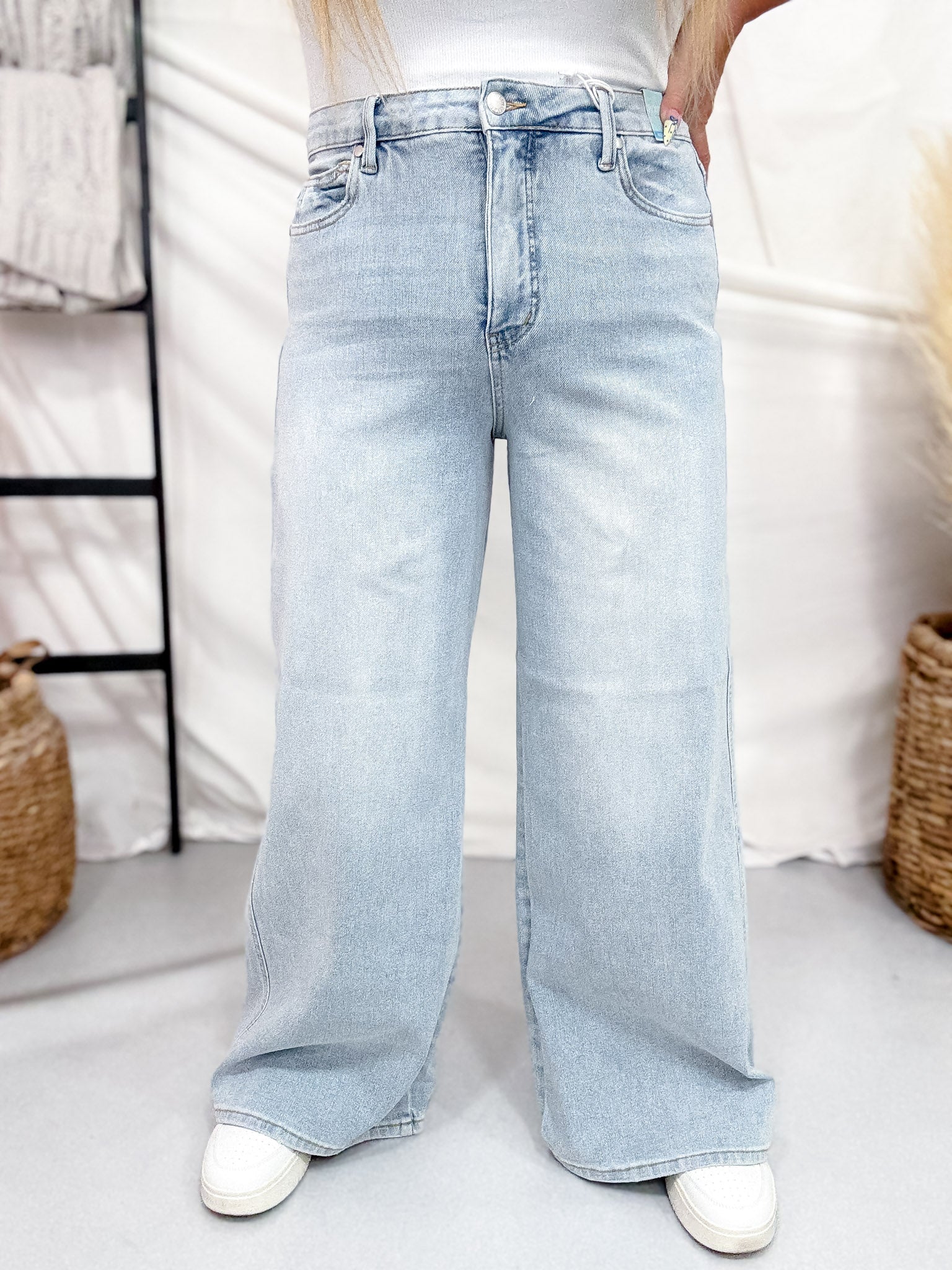 Judy Blue High Waist Petite Tummy Control Retro Wide Leg Jeans - Image 6