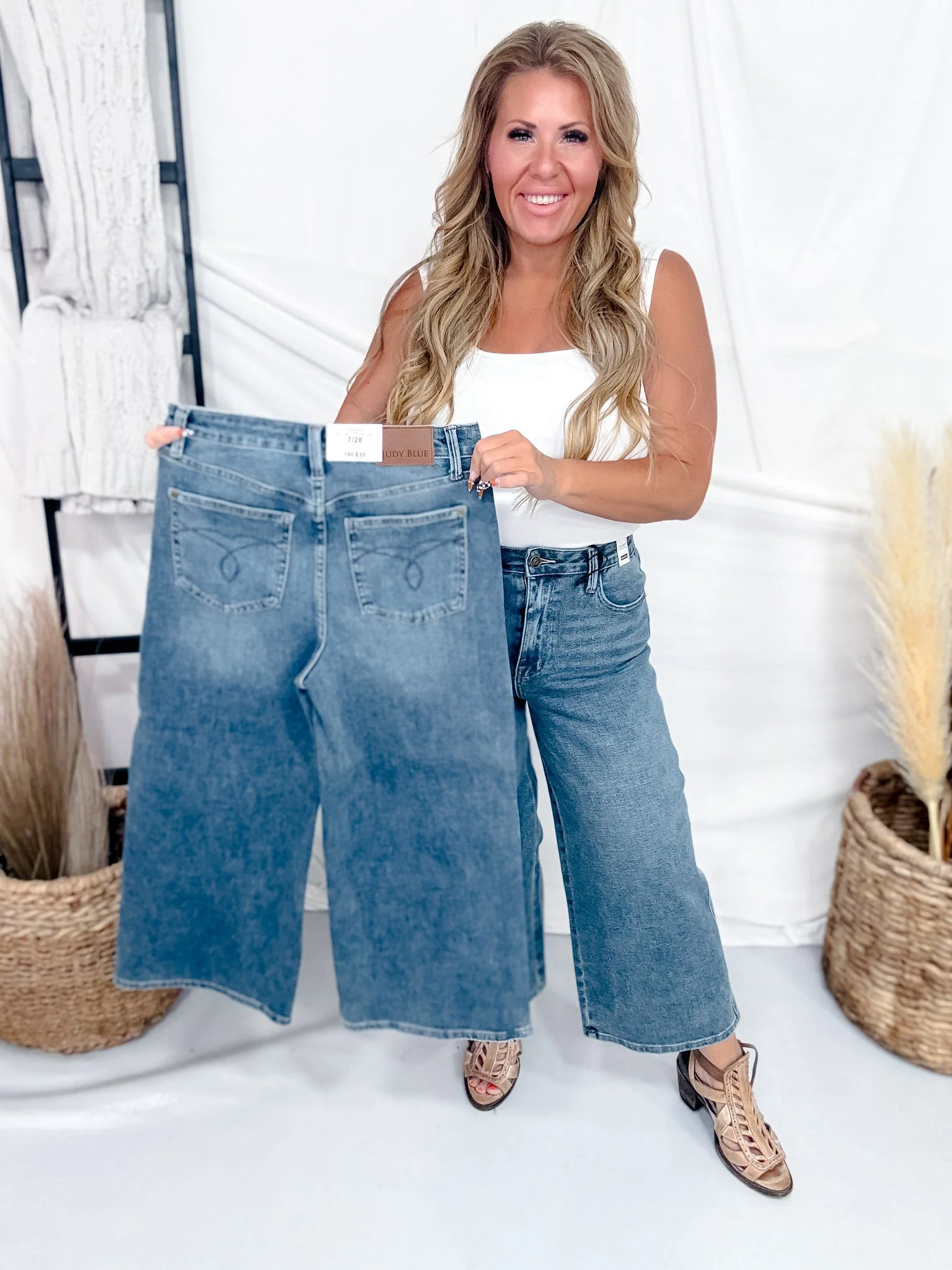 Judy Blue High Waist Wide Leg Cropped Jeans In Quarry Fade - Image 2