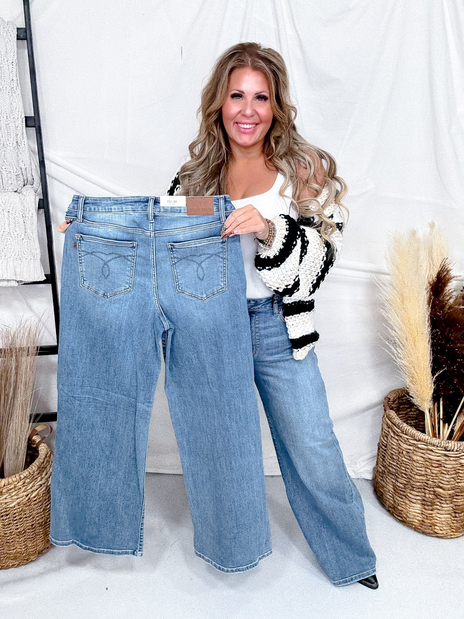 Judy Blue Mid-Rise Retro Wide Leg Jeans FINAL SALE - Image 12