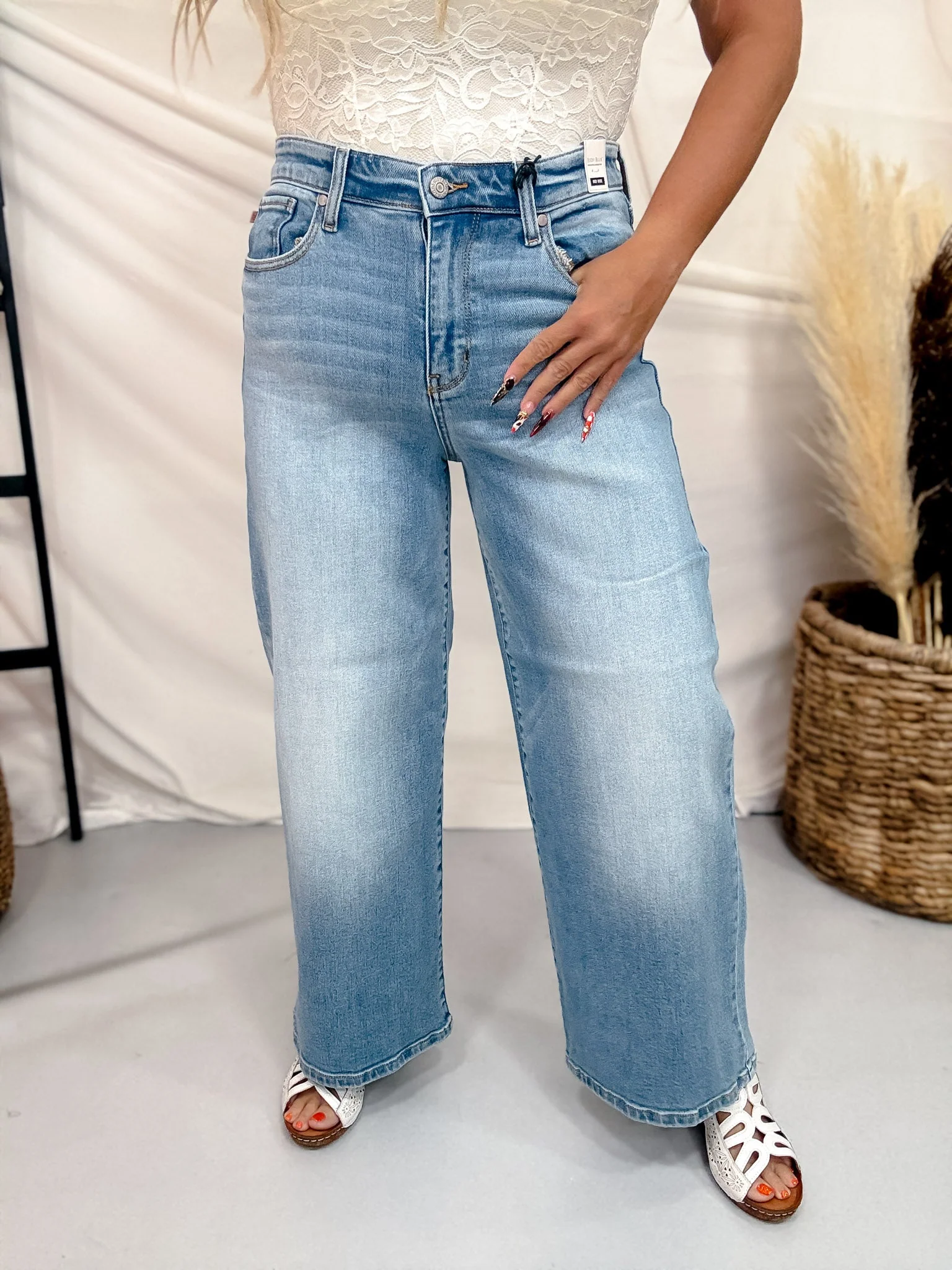 Judy Blue Mid Rise Wide Leg Ankle Length Jeans - Image 4