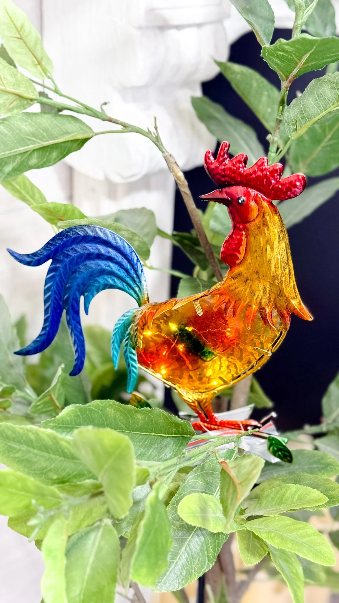 Metal and Glass Rooster Solar Lantern - Image 5