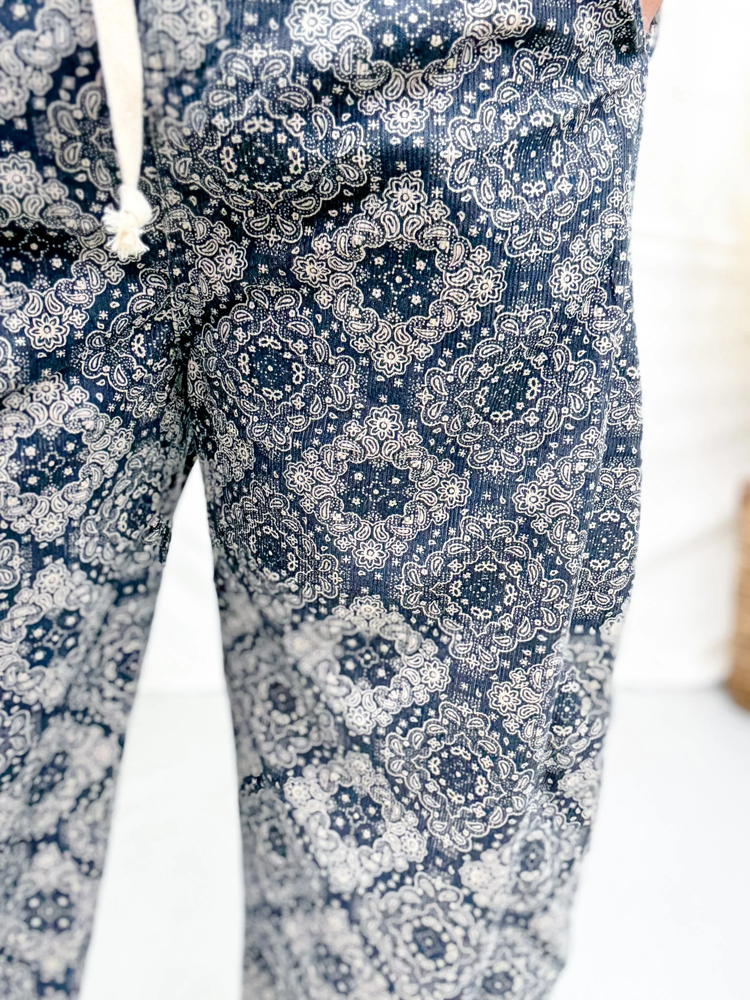 Paisley Print Corduroy Pants With Drawstring Waist - Image 9