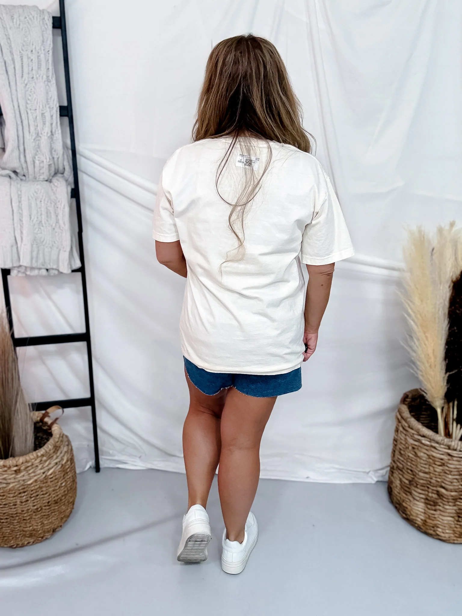 Patchwork Ghost Short Sleeve Graphic Tee - Image 7