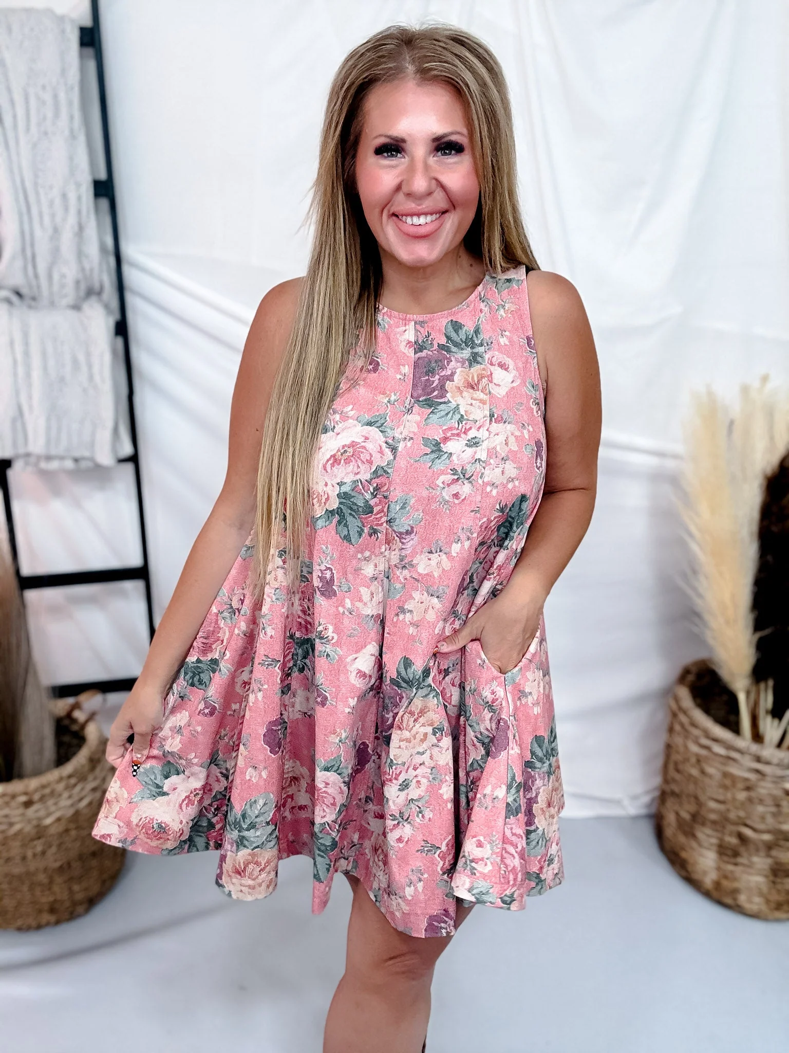 Pink Floral Sleeveless Trapeze Dress - Image 3