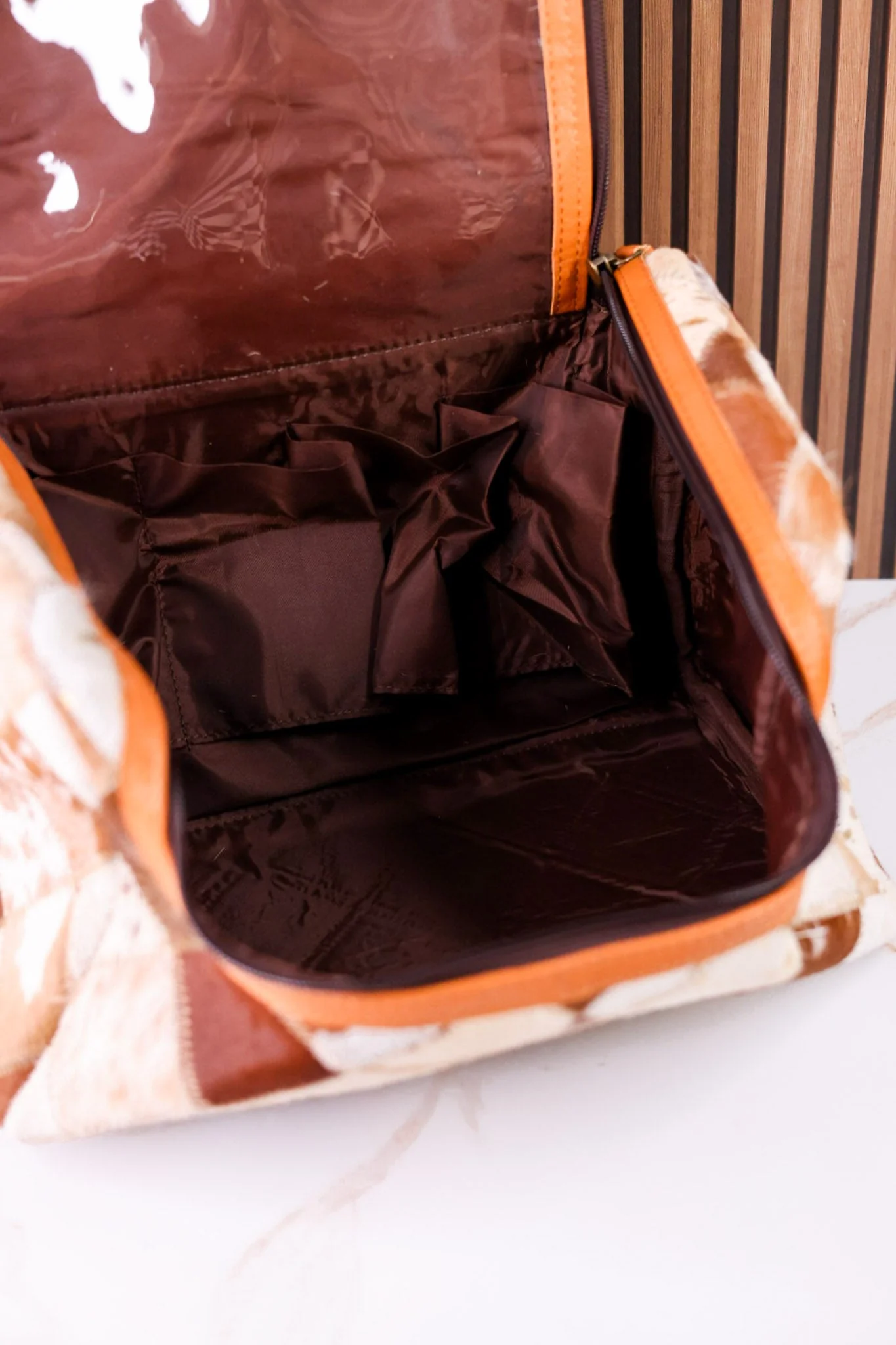 Tan Hair-On Leather Travel Toiletry Bag - Image 8