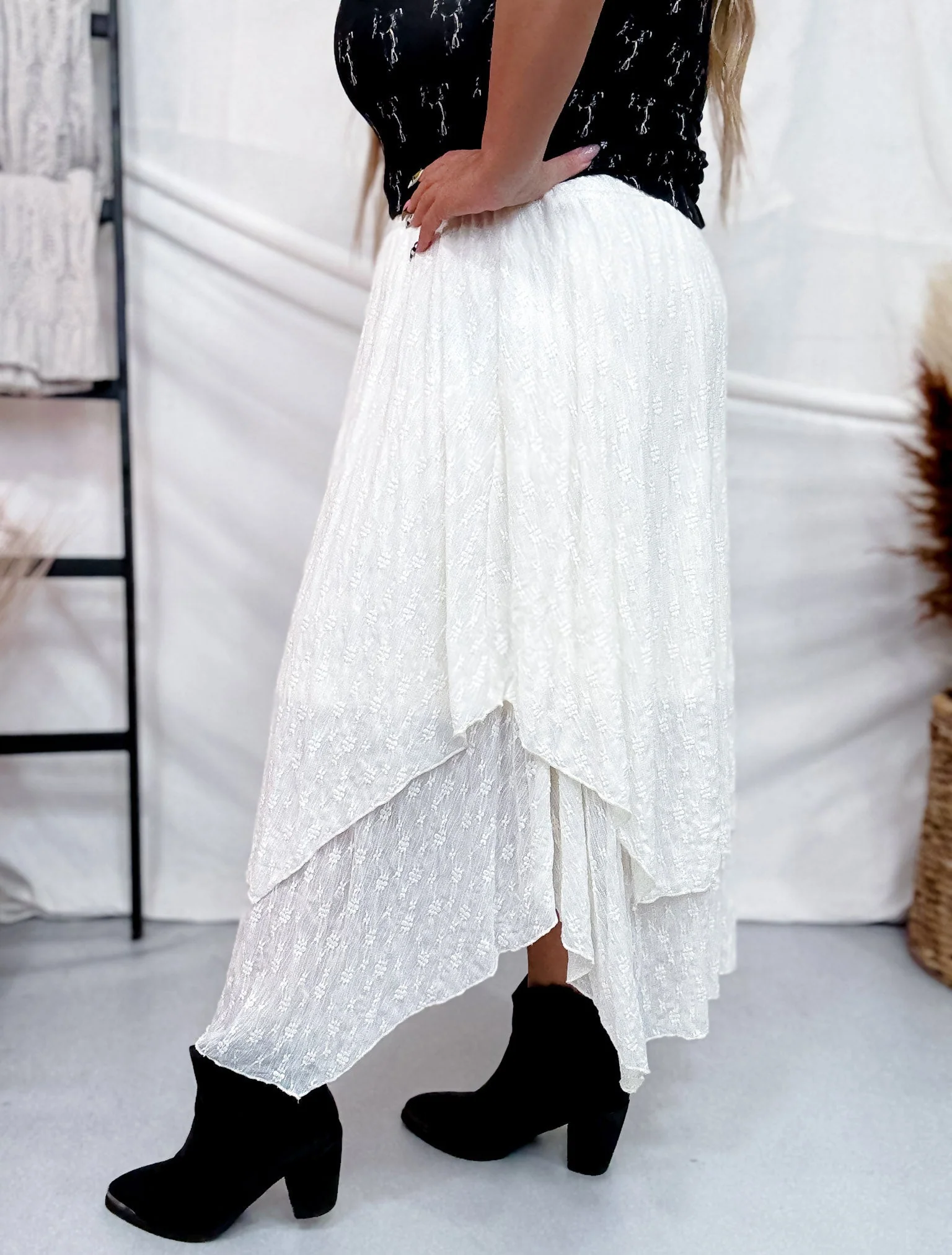 Tiered Cream Skirt With Elastic Waistband FINAL SALE - Image 5