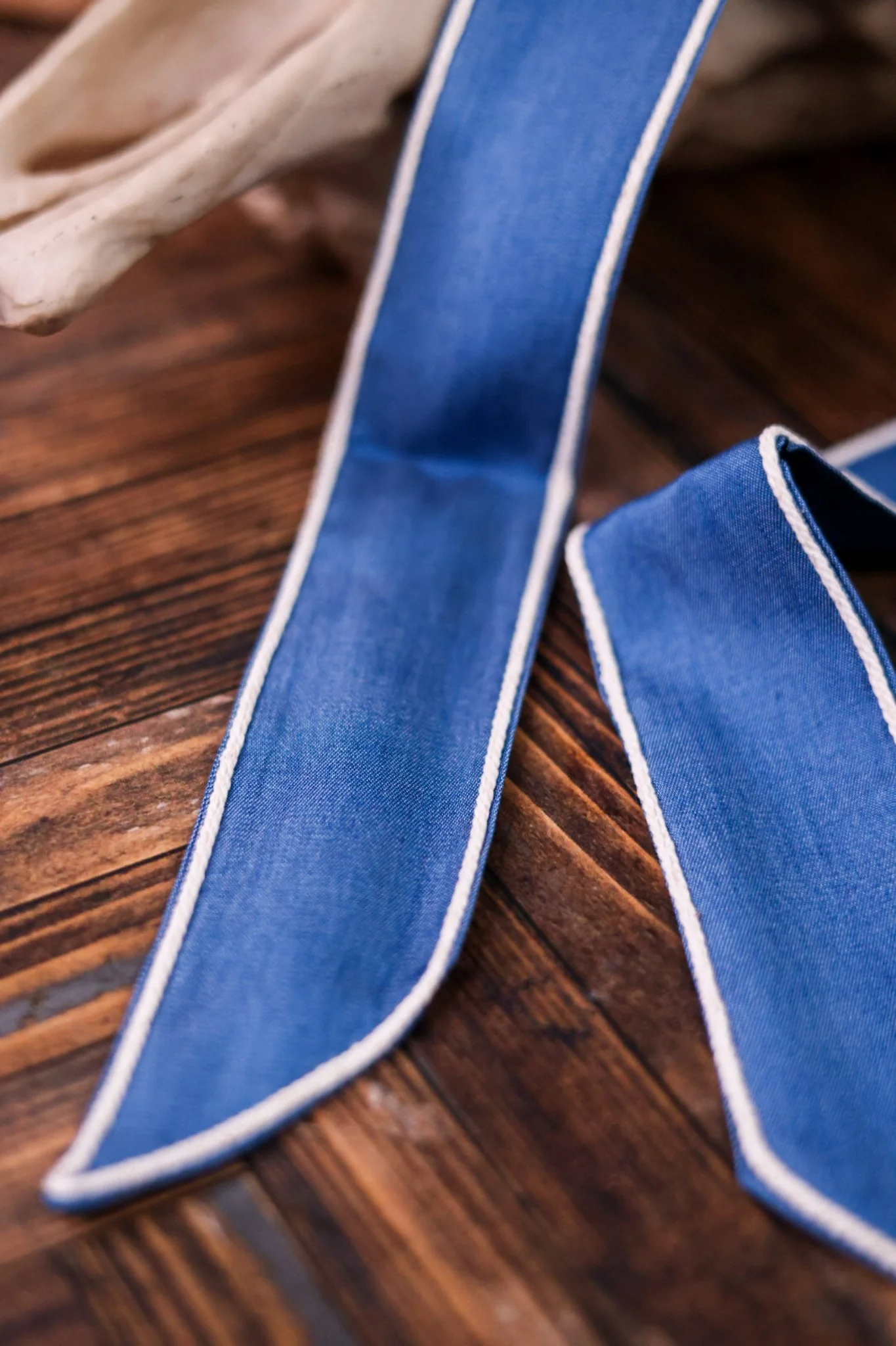 Trail Knot Denim Twilly - Image 3