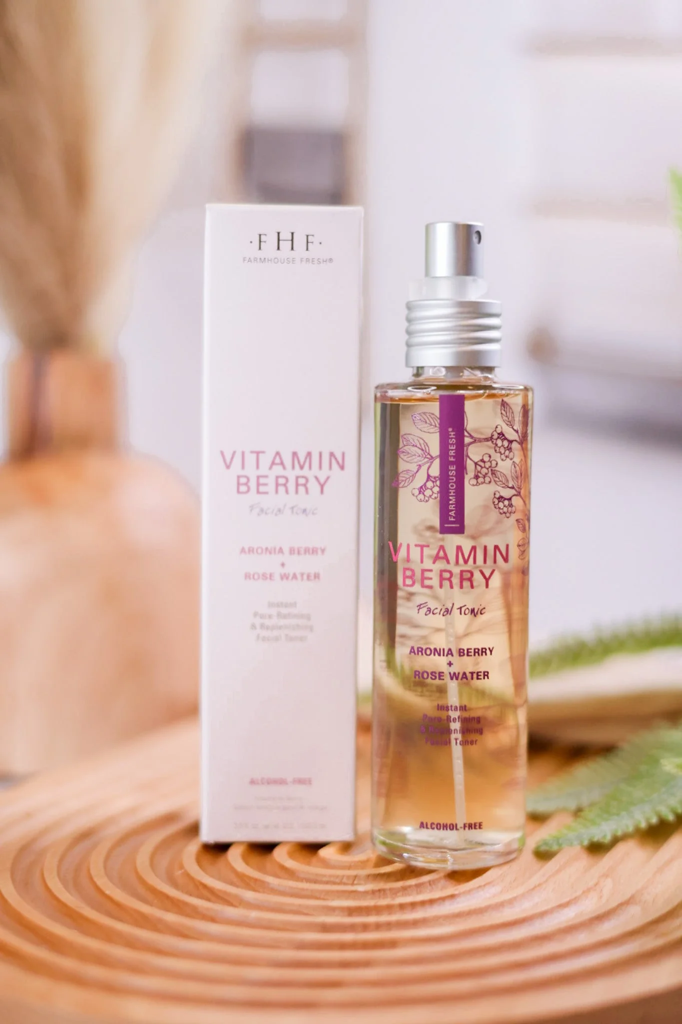 Vitamin Berry Facial Tonic - Image 3