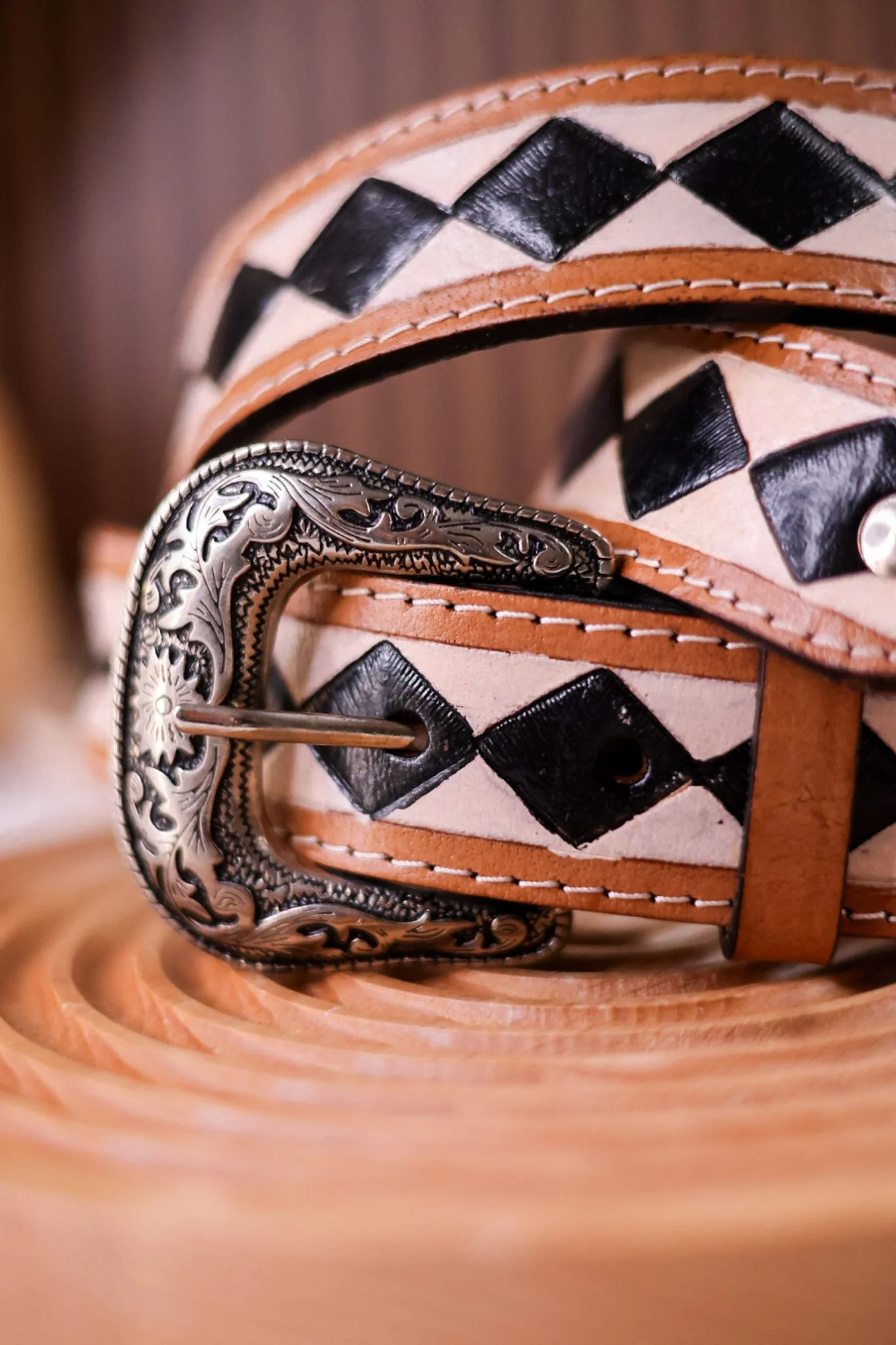 Wild West Checkered Leather Purse Strap - Image 2
